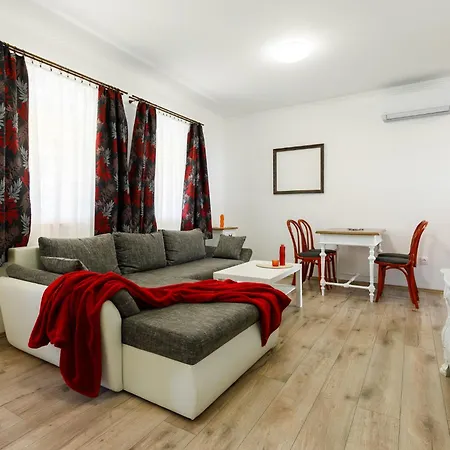 Bombera 1 By Interhome * Balatonszárszó