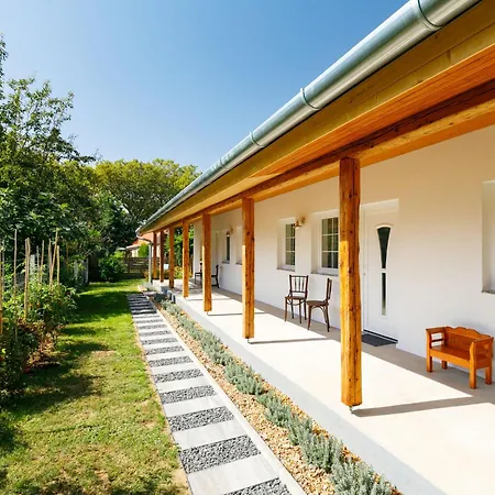 Bombera 1 By Interhome *